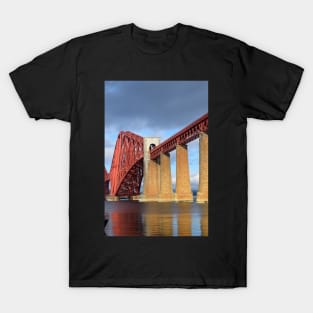 Forth Rail Bridge, Scotland T-Shirt